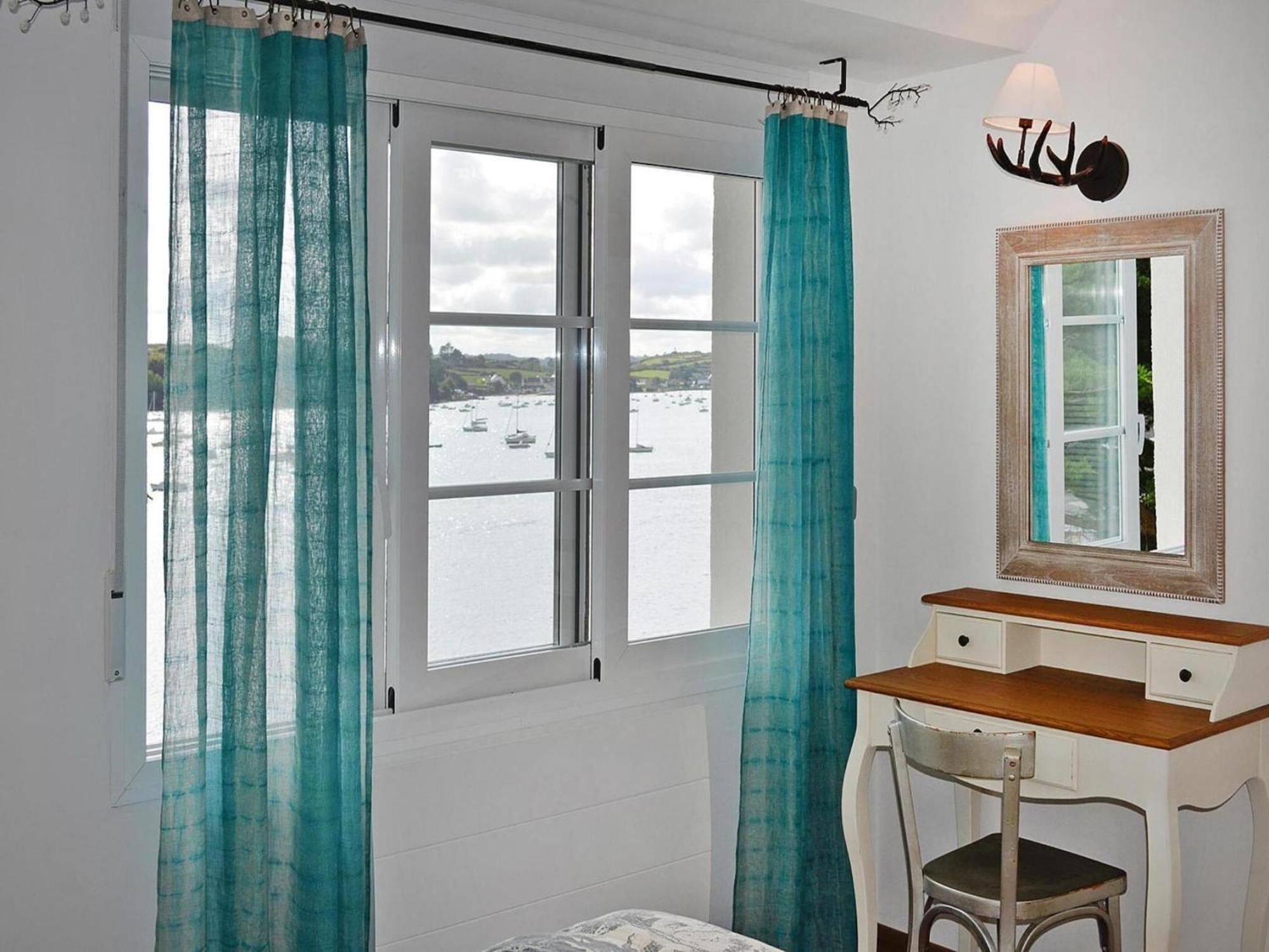 Pretty Breton Holiday Home In A Top Location Plougasnou Extérieur photo
